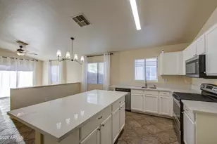 2039 N St Francis Pl, Casa Grande, AZ 85122 - Photo 9