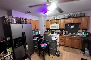12613 W Rio Vista Ln, Avondale, AZ 85323 - Photo 3