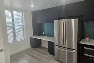 283 S Roosevelt St, Tempe, AZ 85281 - Photo 9