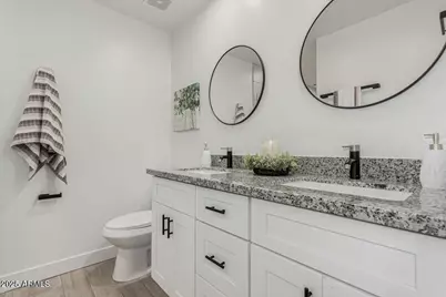 3153 W Sweetwater Avenue, Phoenix, AZ 85029 - Photo 9
