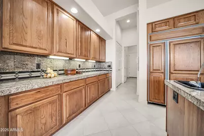 9752 E Roadrunner Drive, Scottsdale, AZ 85262 - Photo 13