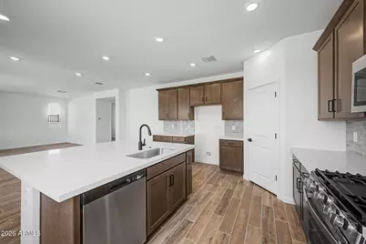 20682 N 225th Drive, Surprise, AZ 85387 - Photo 9