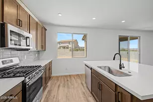 20682 N 225th Dr, Surprise, AZ 85387 - Photo 7