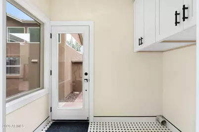 332 E Windsor Avenue, Phoenix, AZ 85004 - Photo 39