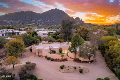 5620 N Casa Blanca Drive, Paradise Valley, AZ 85253 - Photo 1