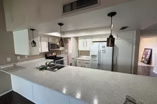 6540 W Hazelwood St, Phoenix, AZ 85033 - Photo 5