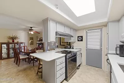 8332 E Valley View Road, Scottsdale, AZ 85250 - Photo 7