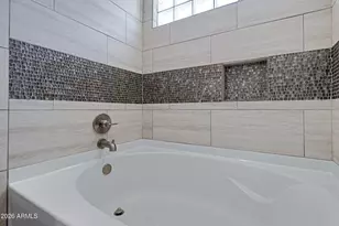 4829 E Swilling Rd, Phoenix, AZ 85054 - Photo 25