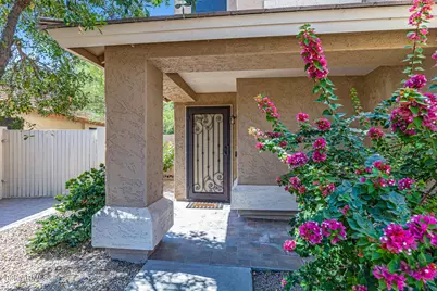 4829 E Swilling Road, Phoenix, AZ 85054 - Photo 3