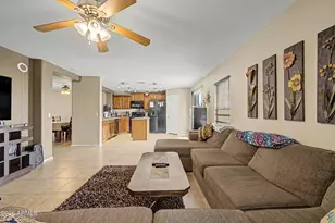 4381 E Silverbell Rd, San Tan Valley, AZ 85143 - Photo 9