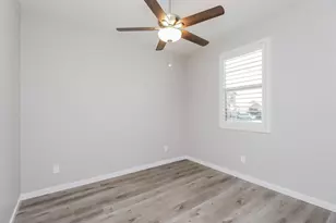 36083 N Urika Dr, San Tan Valley, AZ 85140 - Photo 13