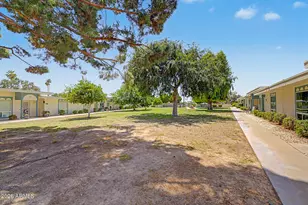 13435 N Emberwood Dr, Sun City, AZ 85351 - Photo 31