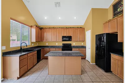 35732 N 31st Drive, Phoenix, AZ 85086 - Photo 9