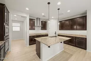 10149 E Tupelo Ave, Mesa, AZ 85212 - Photo 11