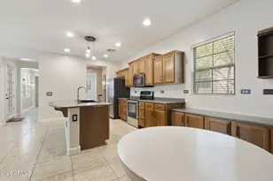 15422 W Dahlia Dr, Surprise, AZ 85379 - Photo 29