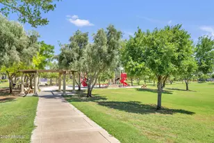 15422 W Dahlia Dr, Surprise, AZ 85379 - Photo 71