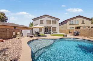 42605 W Rosalia Dr, Maricopa, AZ 85138 - Photo 31