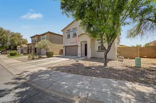 42605 W Rosalia Dr, Maricopa, AZ 85138 - Photo 3