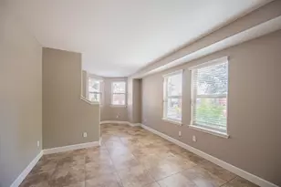 563 W 6th St, Tempe, AZ 85281 - Photo 9