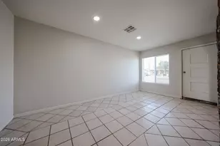 4301 W Weldon Ave, Phoenix, AZ 85031 - Photo 7