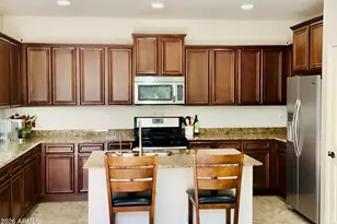 4643 E Maplewood St, Gilbert, AZ 85297 - Photo 3