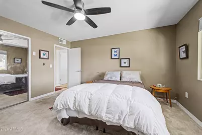 11149 W Emerald Drive, Sun City, AZ 85351 - Photo 17
