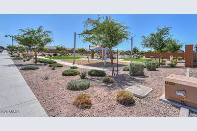 40105 W Carey Drive, Maricopa, AZ 85138 - Photo 5