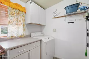 1918 N Warner Dr, Apache Junction, AZ 85120 - Photo 9