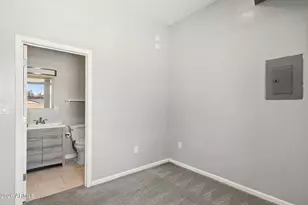 4242 E Sheena Dr, Phoenix, AZ 85032 - Photo 35