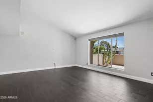 4242 E Sheena Dr, Phoenix, AZ 85032 - Photo 5