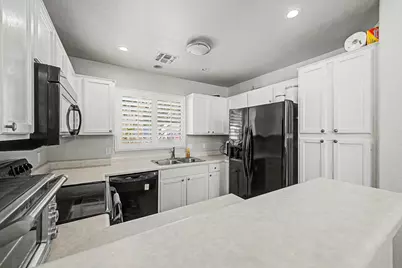 6730 E Preston Street #Unit 8, Mesa, AZ 85215 - Photo 17