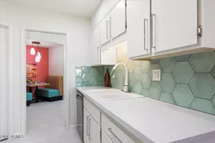 10129 W Campana Dr, Sun City, AZ 85351 - Photo 17