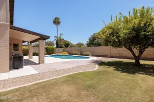 5901 E Tierra Buena Ln, Scottsdale, AZ 85254 - Photo 21
