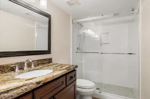 5901 E Tierra Buena Ln, Scottsdale, AZ 85254 - Photo 11