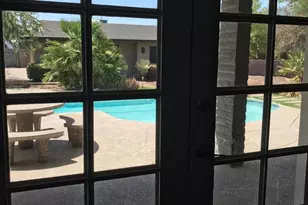 2820 N 56th Pl, Scottsdale, AZ 85257 - Photo 13