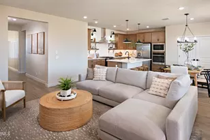 8023 W Harmont Dr, Peoria, AZ 85345 - Photo 13