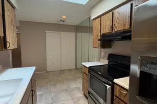 601 W Yukon Dr, Phoenix, AZ 85027 - Photo 5