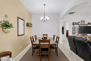 18488 W Sweet Acacia Dr, Goodyear, AZ 85338 - Photo 15