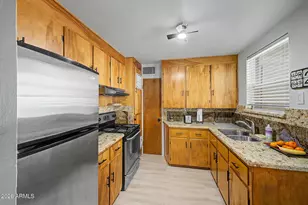 126 W 3rd Pl, Mesa, AZ 85201 - Photo 13