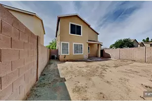 1323 S 121st Ln, Avondale, AZ 85323 - Photo 17