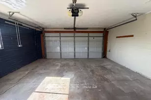 2402 W Anderson Ave, Phoenix, AZ 85023 - Photo 21