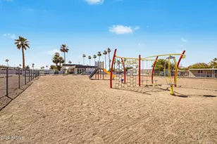 8218 S 7th St, Phoenix, AZ 85042 - Photo 31