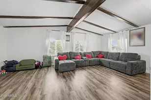 8218 S 7th St, Phoenix, AZ 85042 - Photo 9