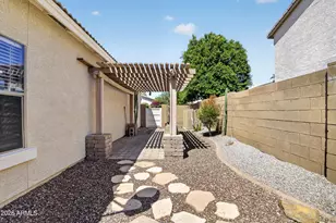 15402 N 169th Ave, Surprise, AZ 85388 - Photo 35