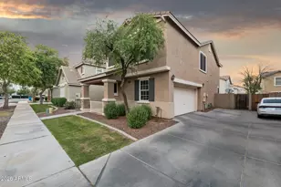 2226 E Fraktur Rd, Phoenix, AZ 85040 - Photo 21