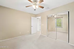 2226 E Fraktur Rd, Phoenix, AZ 85040 - Photo 37