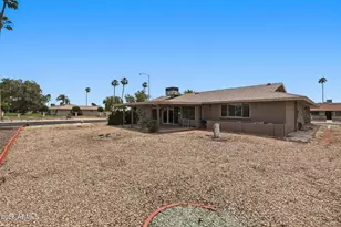 10961 W Tropicana Cir, Sun City, AZ 85351 - Photo 35
