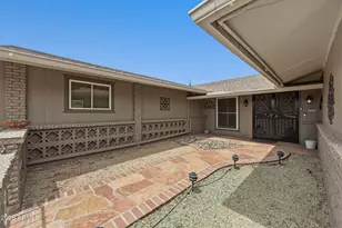 10961 W Tropicana Cir, Sun City, AZ 85351 - Photo 3