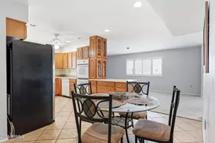 10961 W Tropicana Cir, Sun City, AZ 85351 - Photo 11