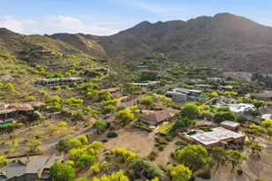 4630 E Charles Dr, Paradise Valley, AZ 85253 - Photo 11
